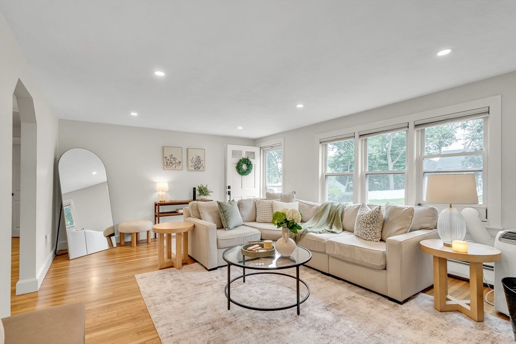 30 Linda Ave