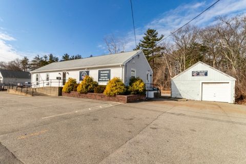 Photo of 1581 Main Street #R, Weymouth, MA 02190 (MLS # 73535101)