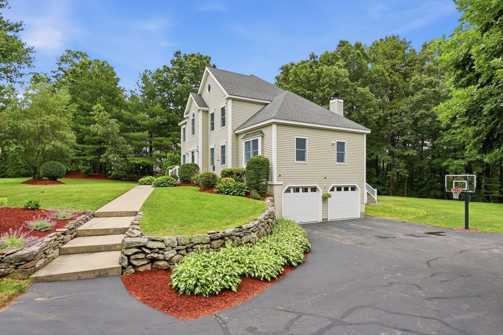 33 Ernies Drive