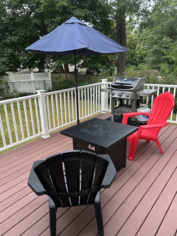 32 Weaver Rd