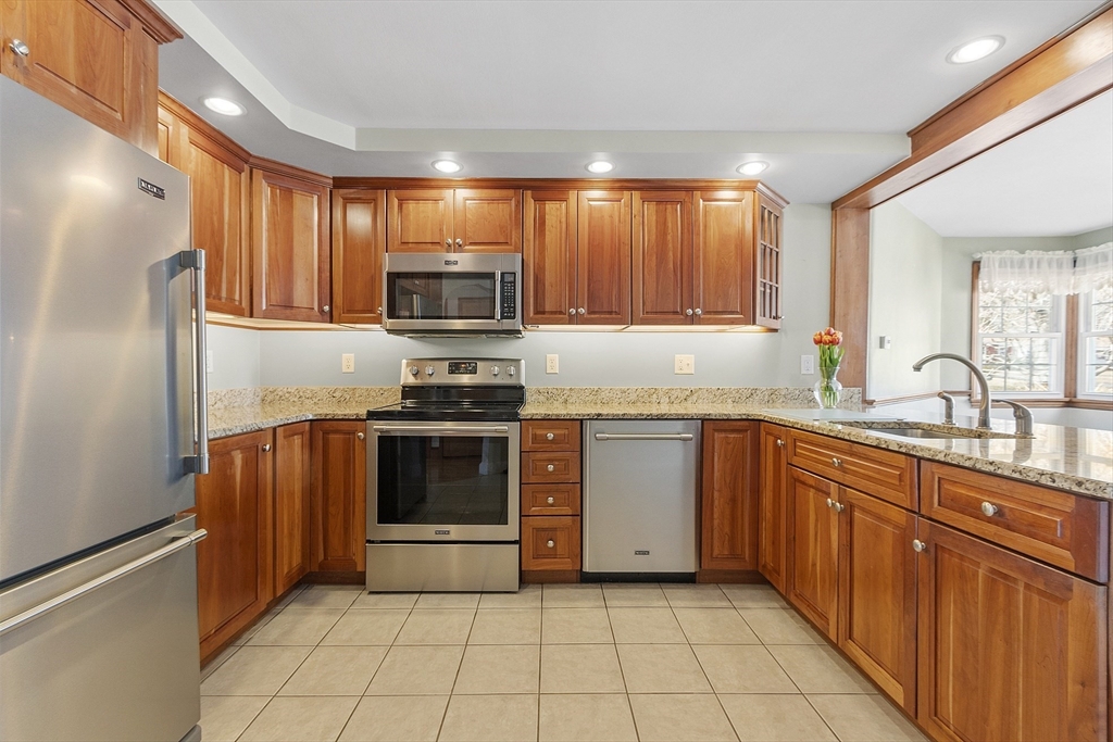 38 Knower Rd