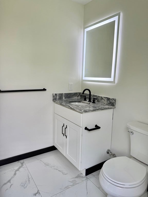 35 Greendale Ave #B, Worcester, MA Photo #4