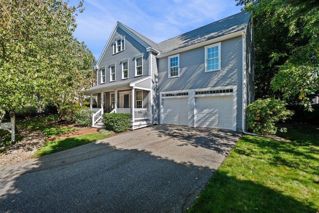 15 Westport Ln