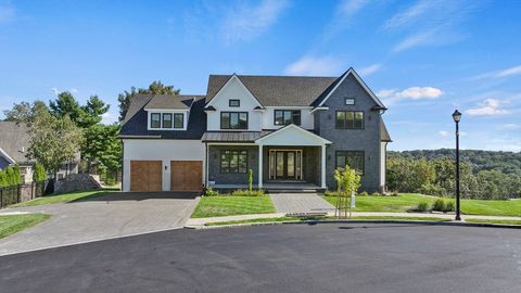 4 Oneil Way Saugus MA 01906