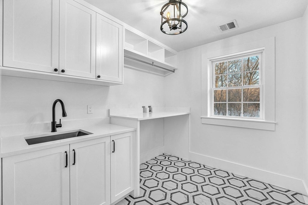 39 Sanders Lane, Bolton, MA, 39 Sanders Lane, Bolton, MA Photo #25