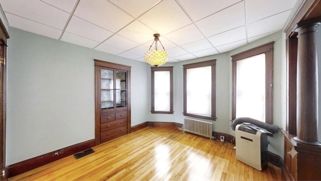22 Pelican Ave, Worcester, MA, 22 Pelican Ave, Worcester, MA Photo #20