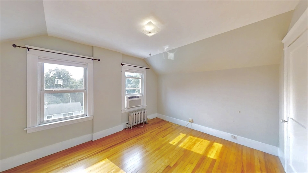 22 Pelican Ave, Worcester, MA, 22 Pelican Ave, Worcester, MA Photo #28
