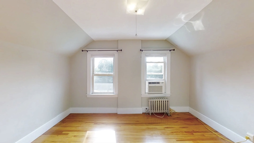 22 Pelican Ave, Worcester, MA, 22 Pelican Ave, Worcester, MA Photo #29