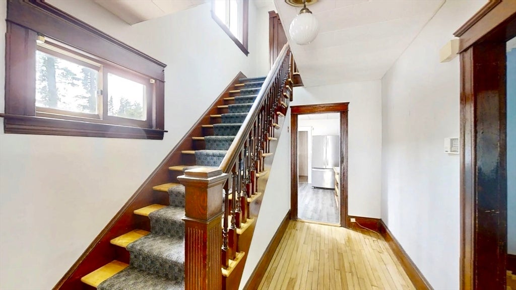 22 Pelican Ave, Worcester, MA, 22 Pelican Ave, Worcester, MA Photo #16