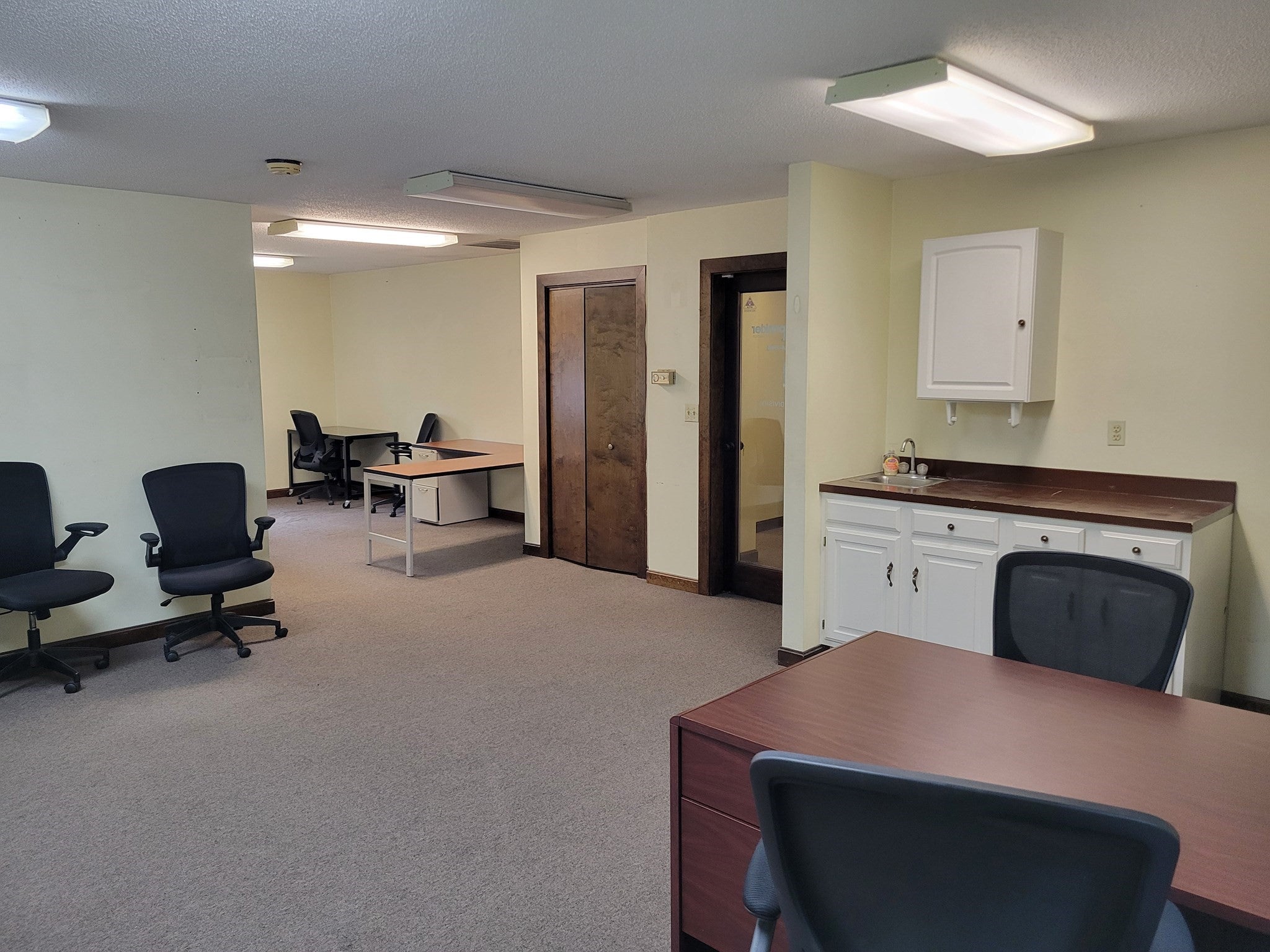 781 Main St 4