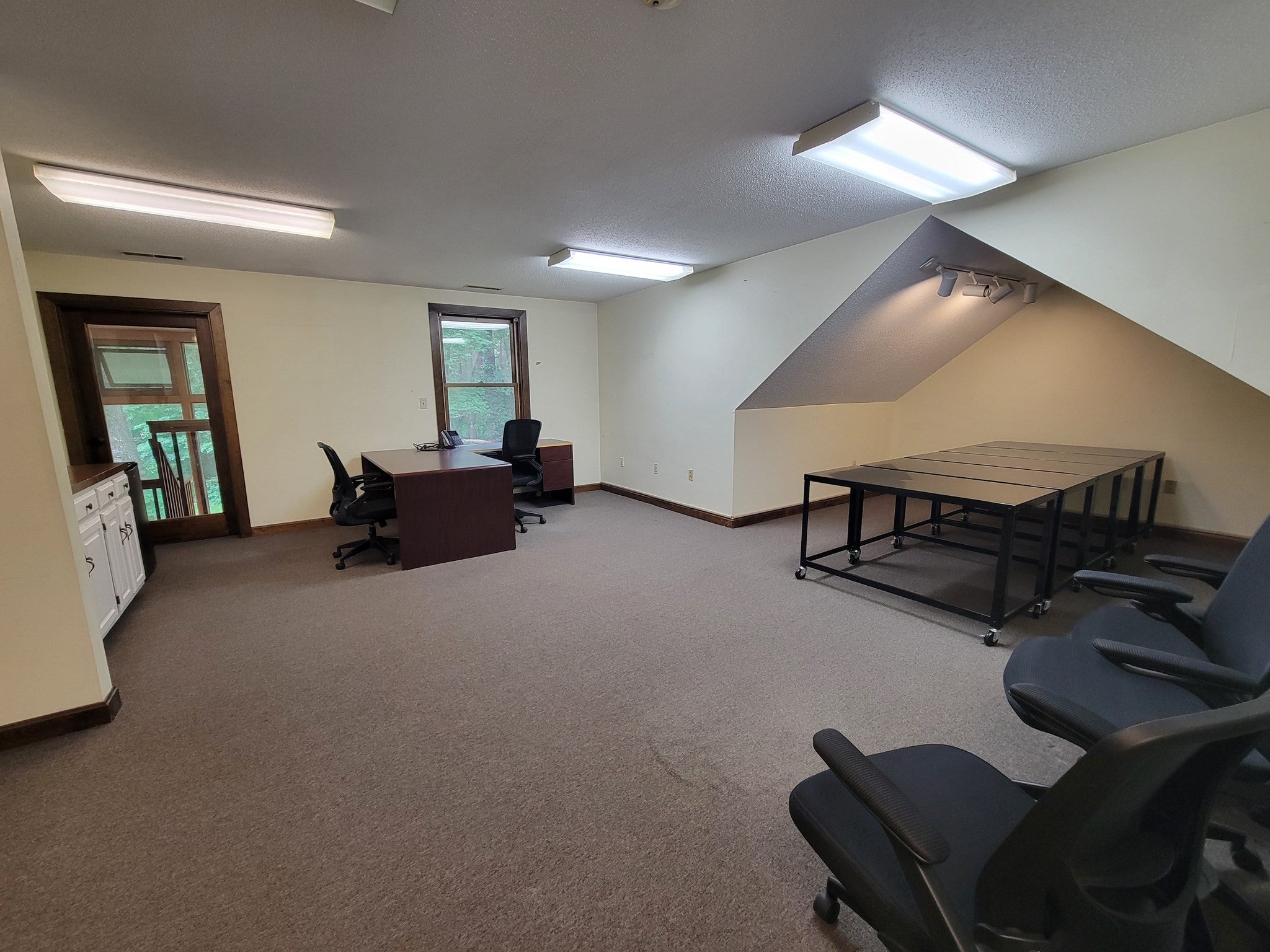 781 Main St 4