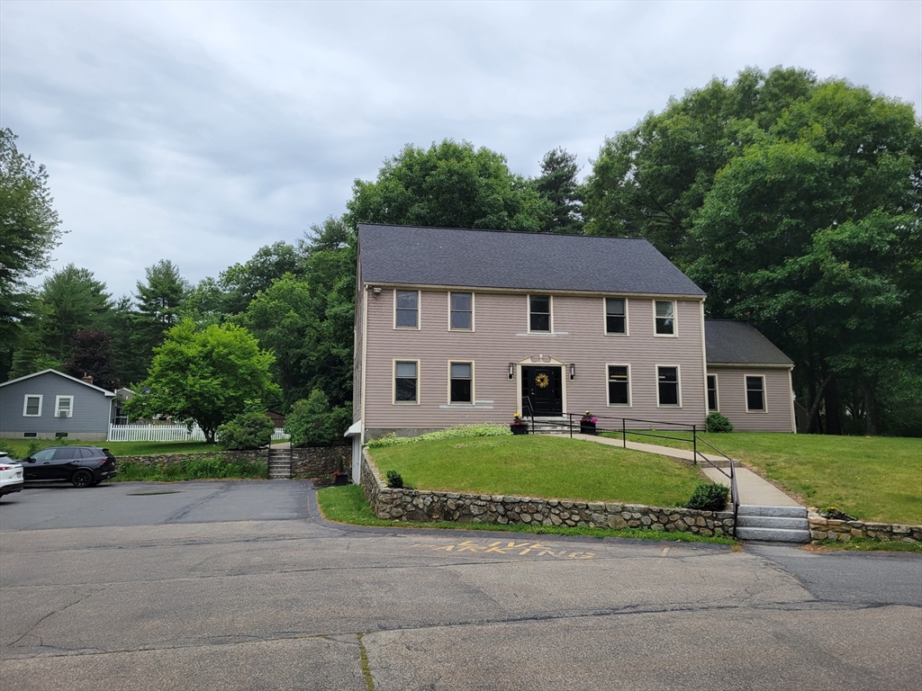 Photo 1 of 4 — 781 Main St 4, Northbridge, MA 01588