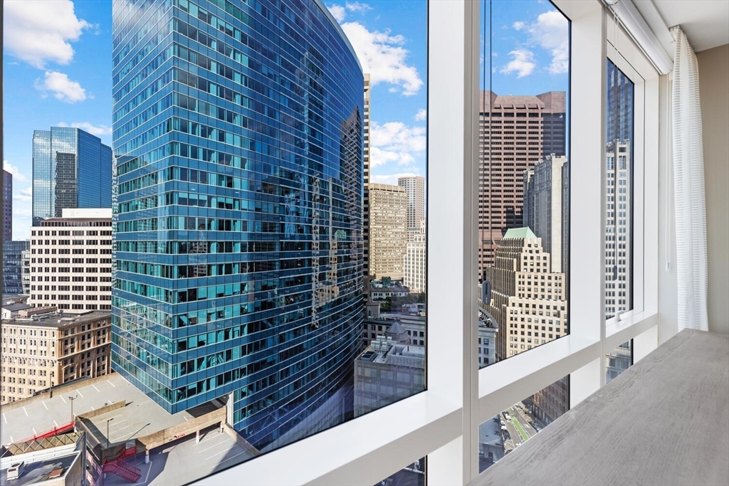1 Franklin Street 2307