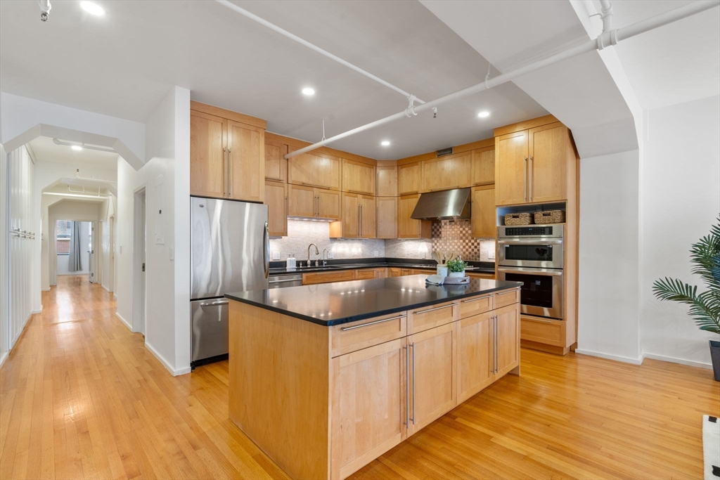 453 Washington St 4A