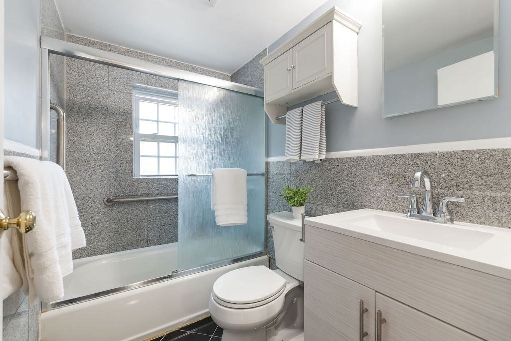 210 Hillside Ave #32, Needham, MA, 210 Hillside Ave #32, Needham, MA Photo #11