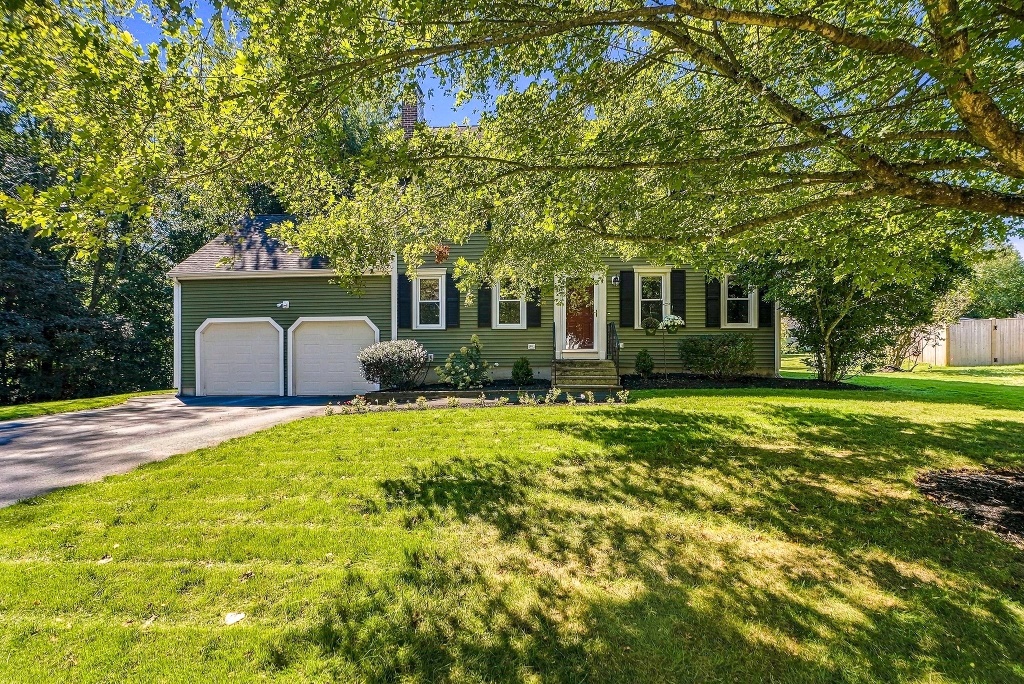 4 Florence Cir, Upton, MA, 4 Florence Cir, Upton, MA Photo #2