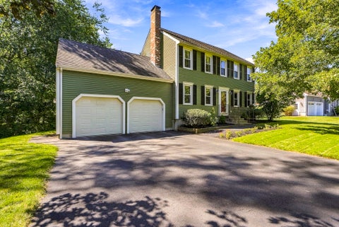 Photo of 4 Florence Cir, Upton, MA 01568 (MLS # 73571939)