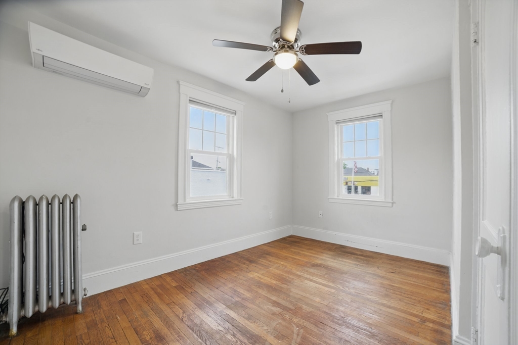 Quincy, Massachusetts 02171, United States, 4 Bedrooms Bedrooms, ,2 BathroomsBathrooms,Residential,Active,140385