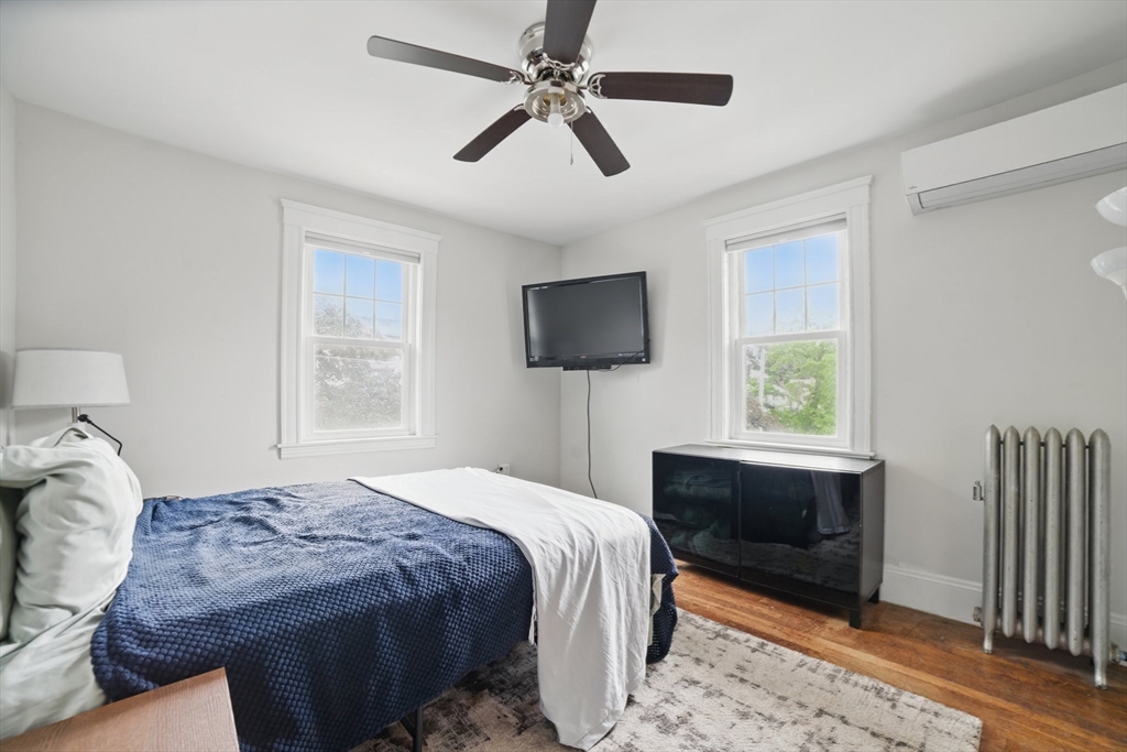 Quincy, Massachusetts 02171, United States, 4 Bedrooms Bedrooms, ,2 BathroomsBathrooms,Residential,Active,140385