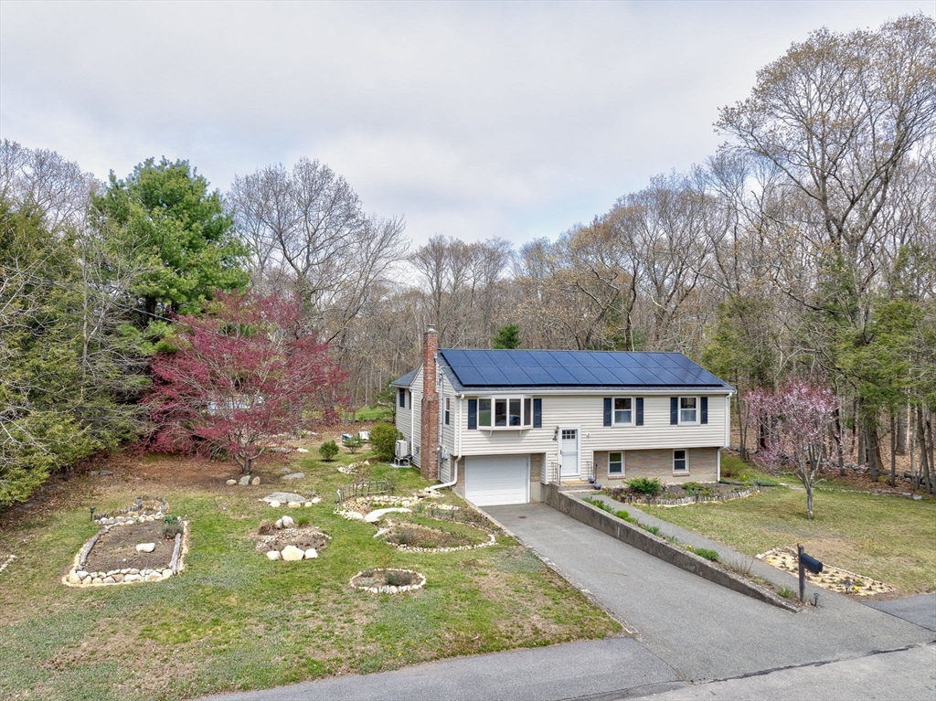 4 Park Dr