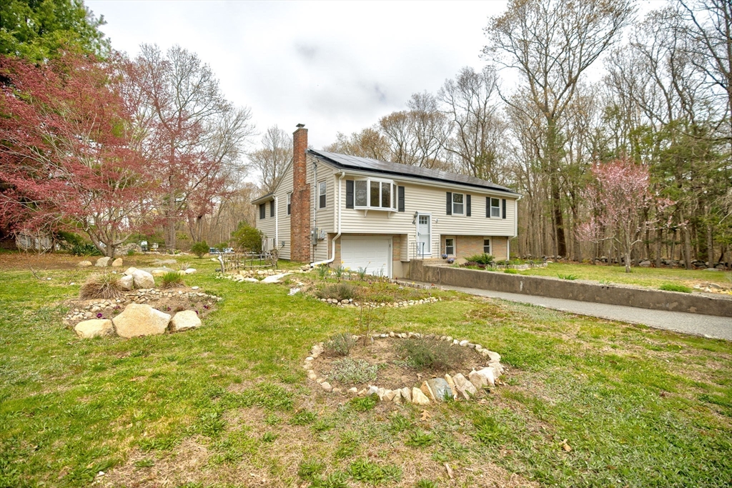 4 Park Dr