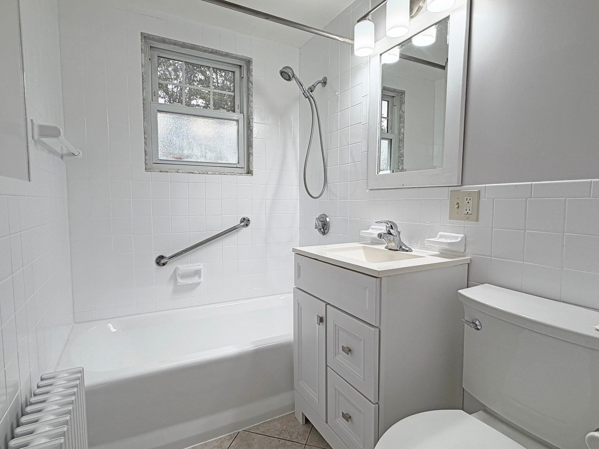 75 Dale St #1, Waltham, MA, 75 Dale St #1, Waltham, MA Photo #9