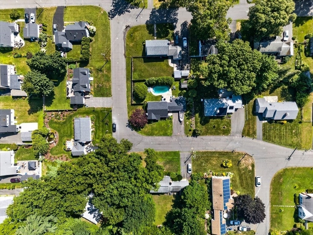 20 Westernview Cir, East Longmeadow, MA Photo #37