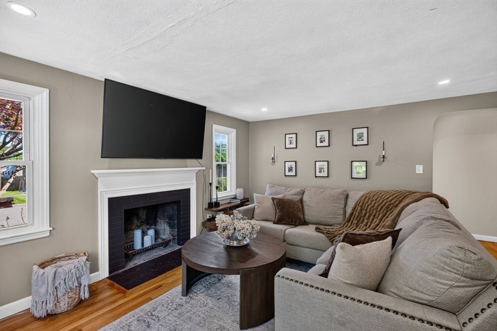 20 Westernview Cir
