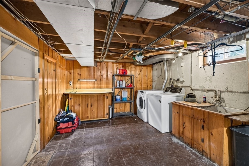 20 Westernview Cir, East Longmeadow, MA Photo #27