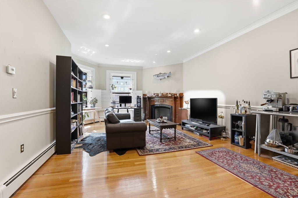 258 Marlborough 2R