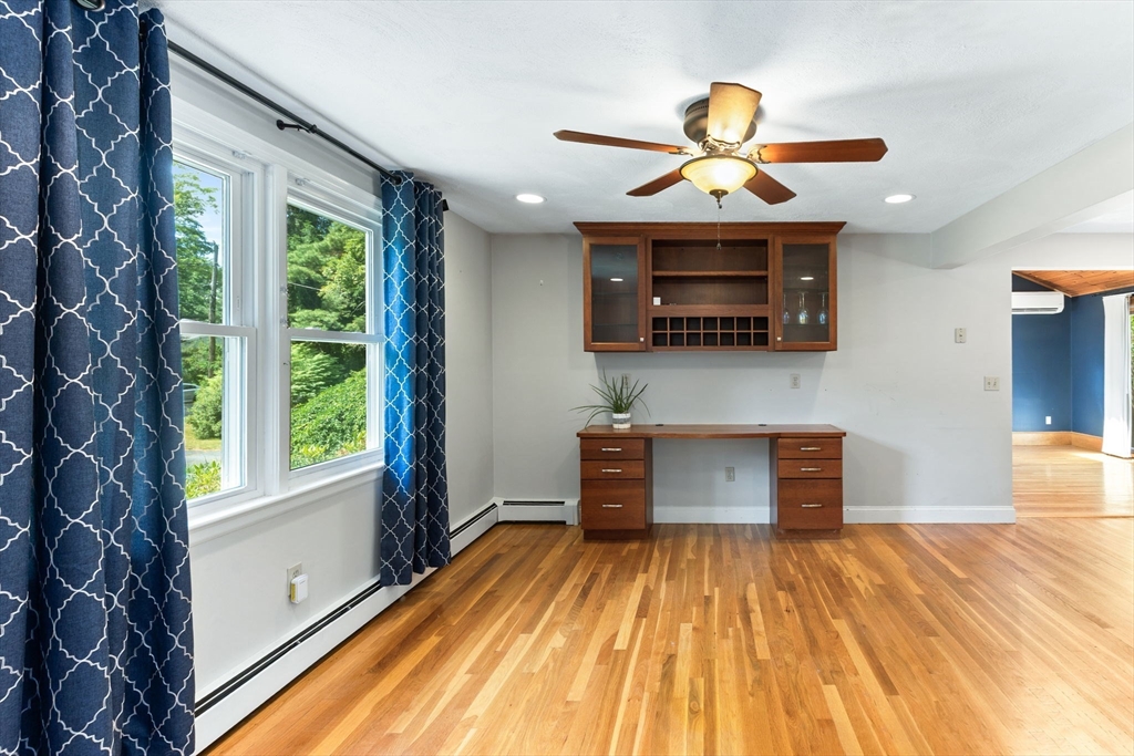 10 Kingsley Rd