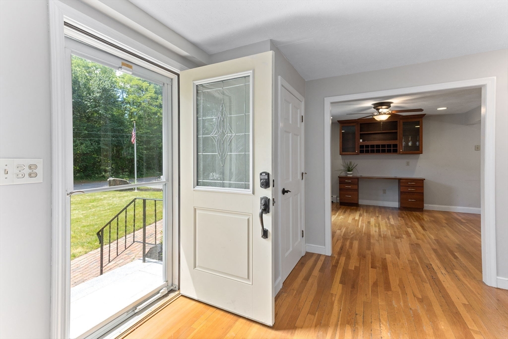 10 Kingsley Rd