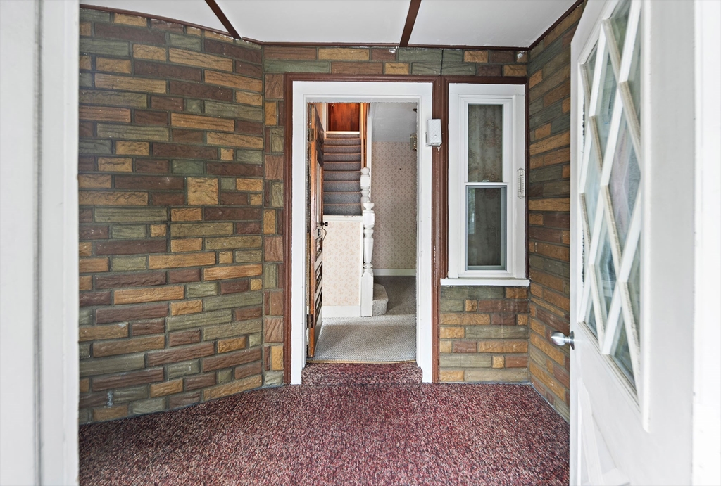 67 Newbern Ave
