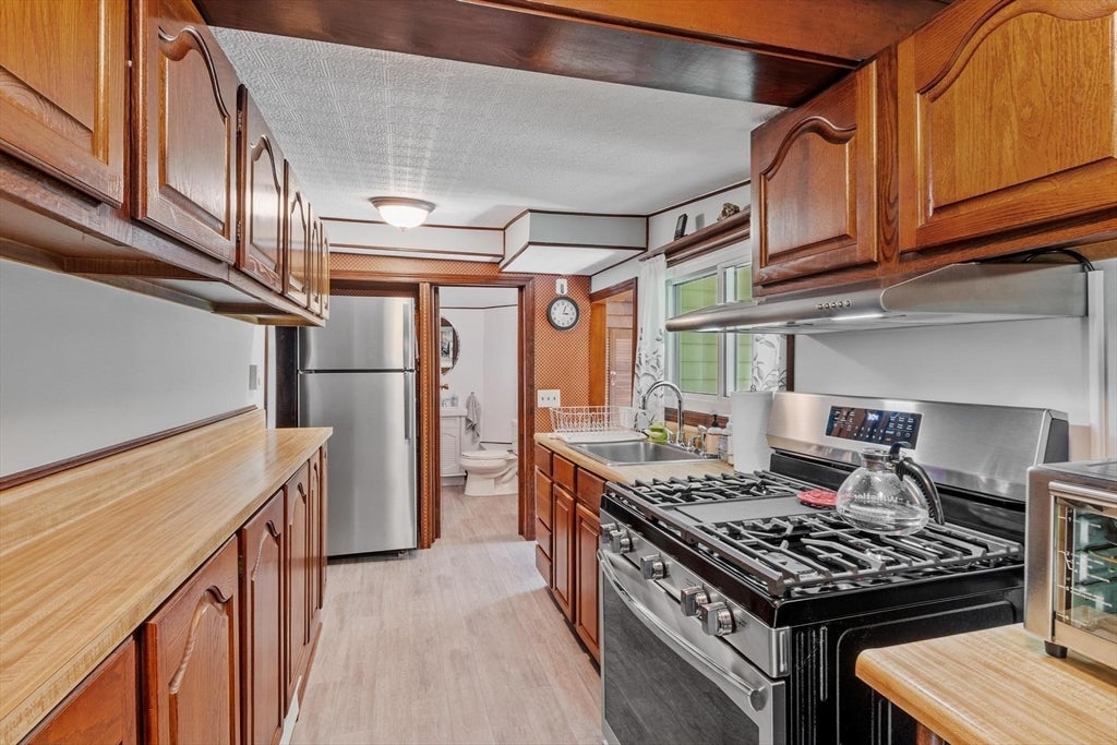 9 River Park Terrace