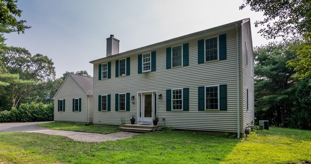 958 E. Pleasant Street