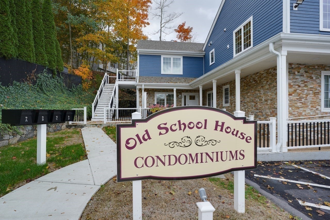 17 School St #C, Hudson, MA, 17 School St #C, Hudson, MA Photo #18