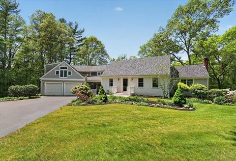 Photo of 711 West St, Duxbury, MA 02332 (MLS # 73524743)