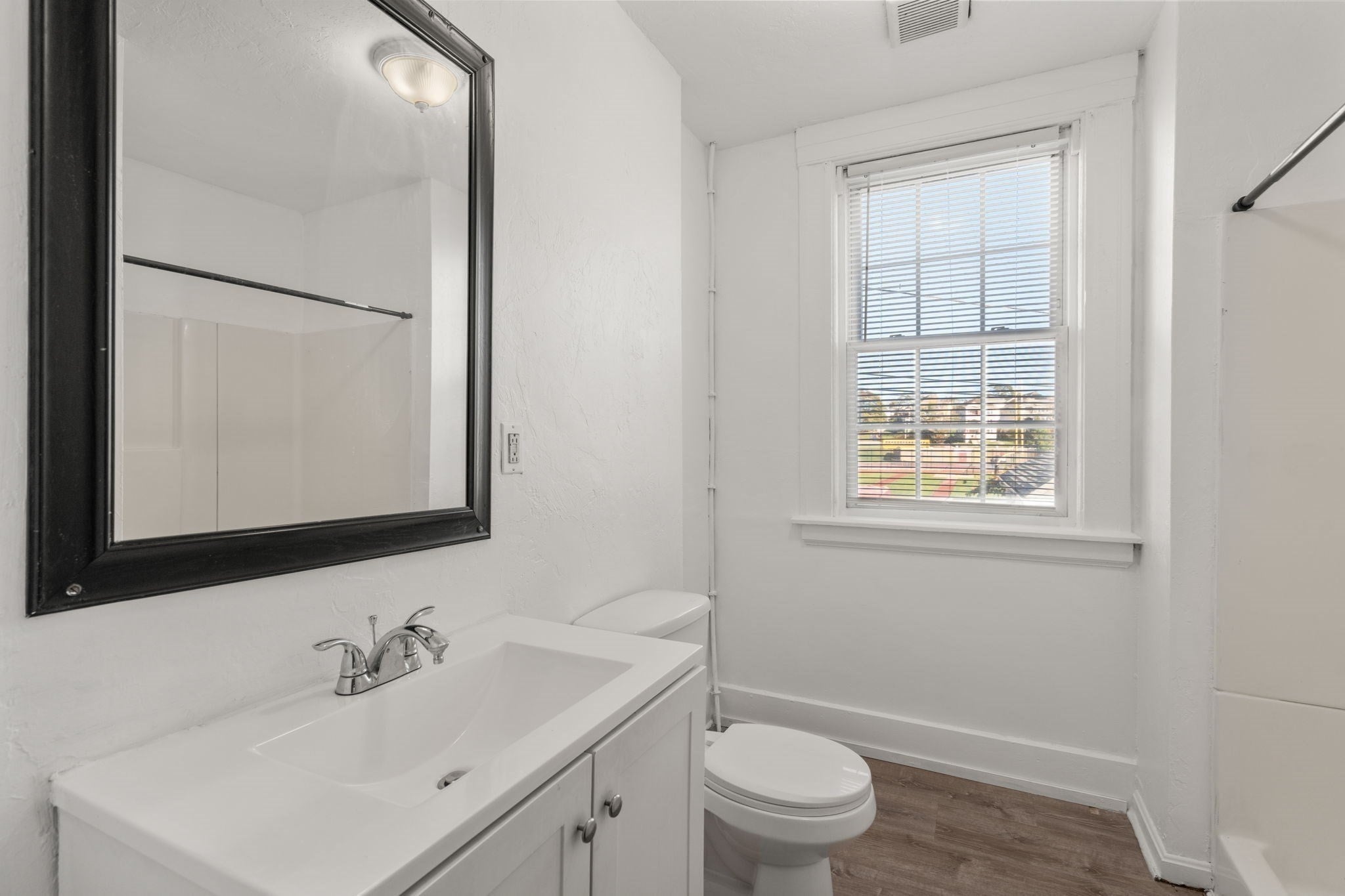 107 Vernon St, Worcester, MA, 107 Vernon St, Worcester, MA Photo #19