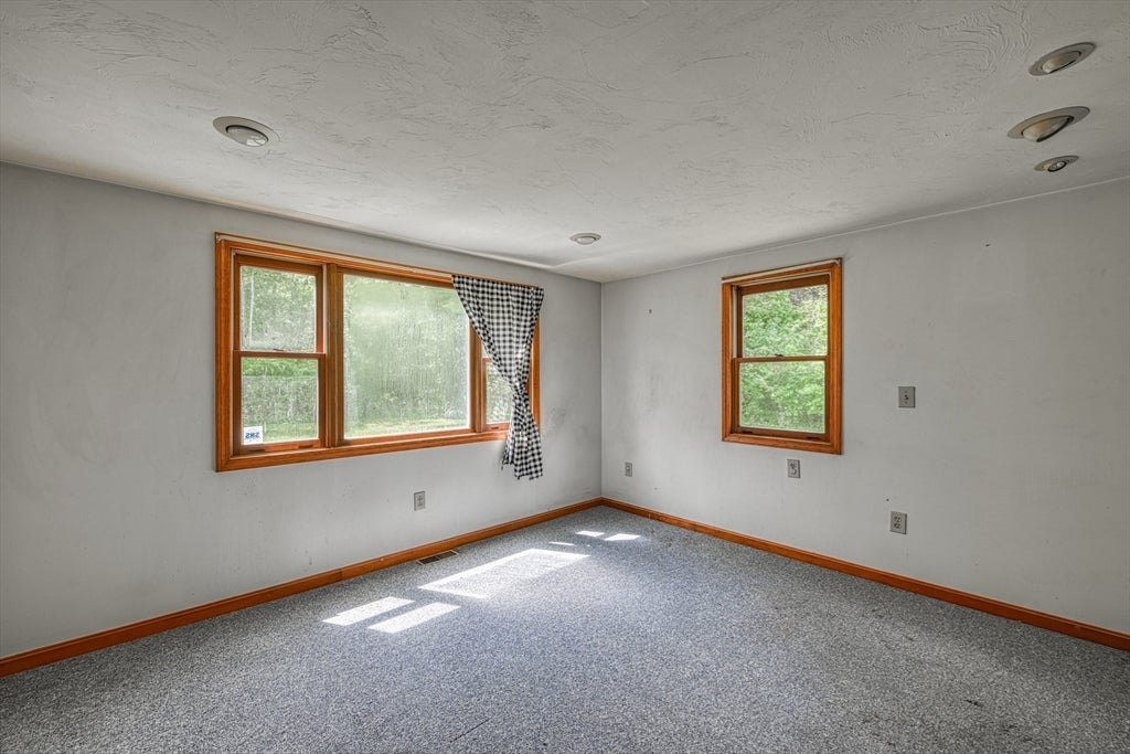 502 South St, Holbrook, MA, 502 South St, Holbrook, MA Photo #11