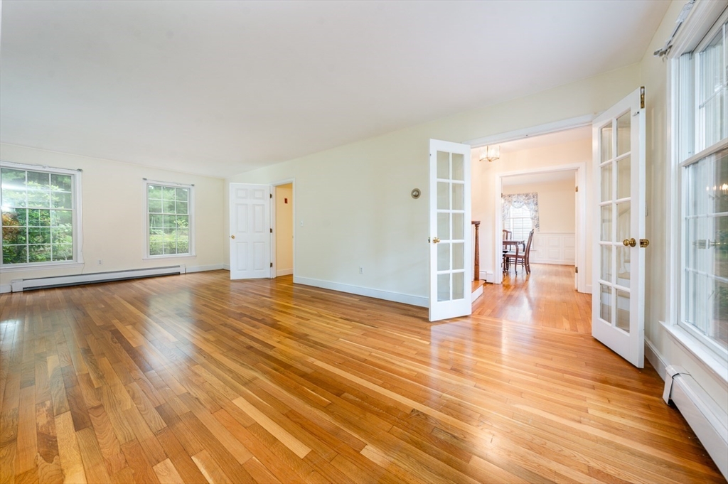 15 Heritage Drive