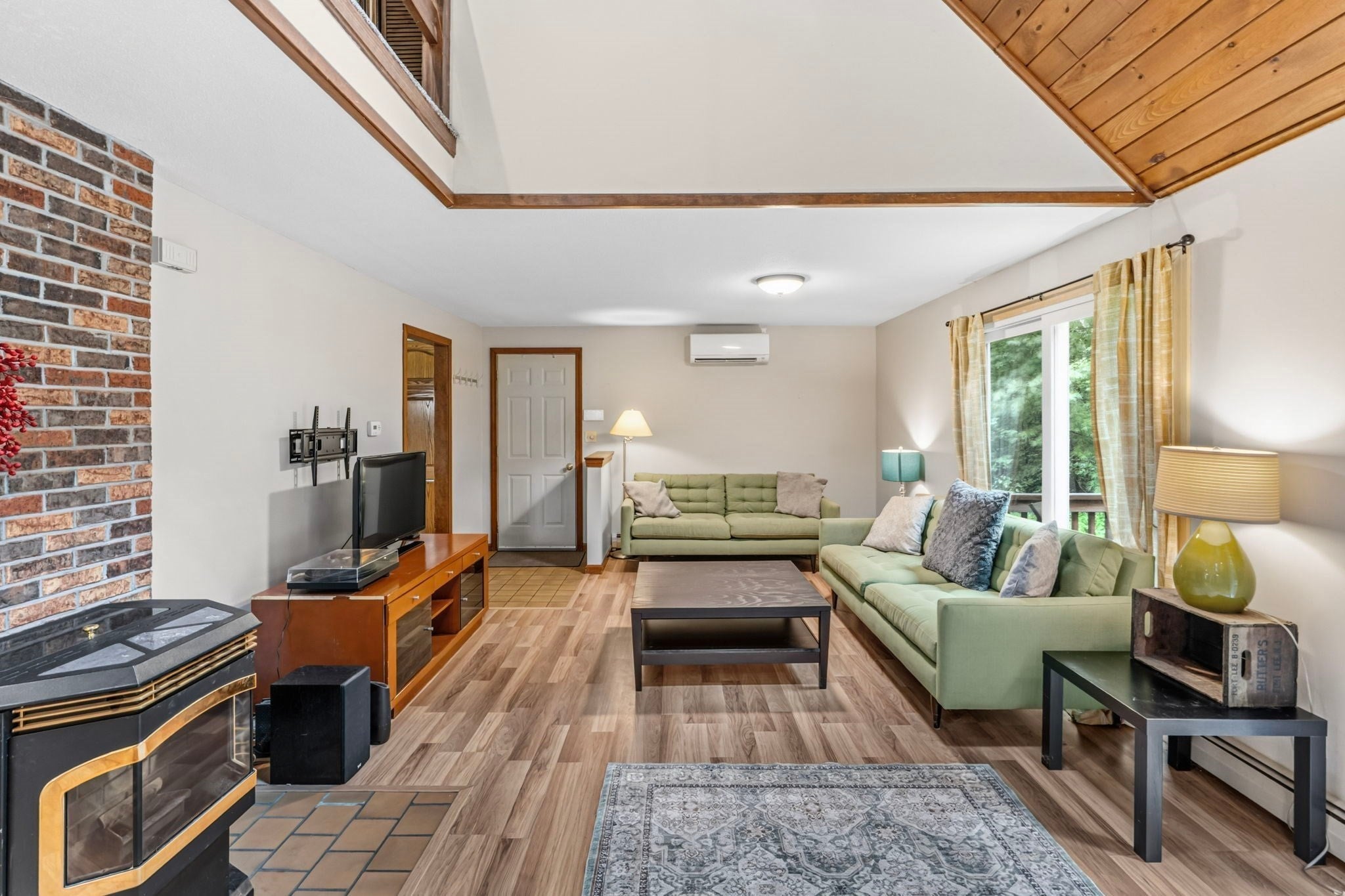 43 Coleman Rd, Southampton, MA, 43 Coleman Rd, Southampton, MA Photo #6