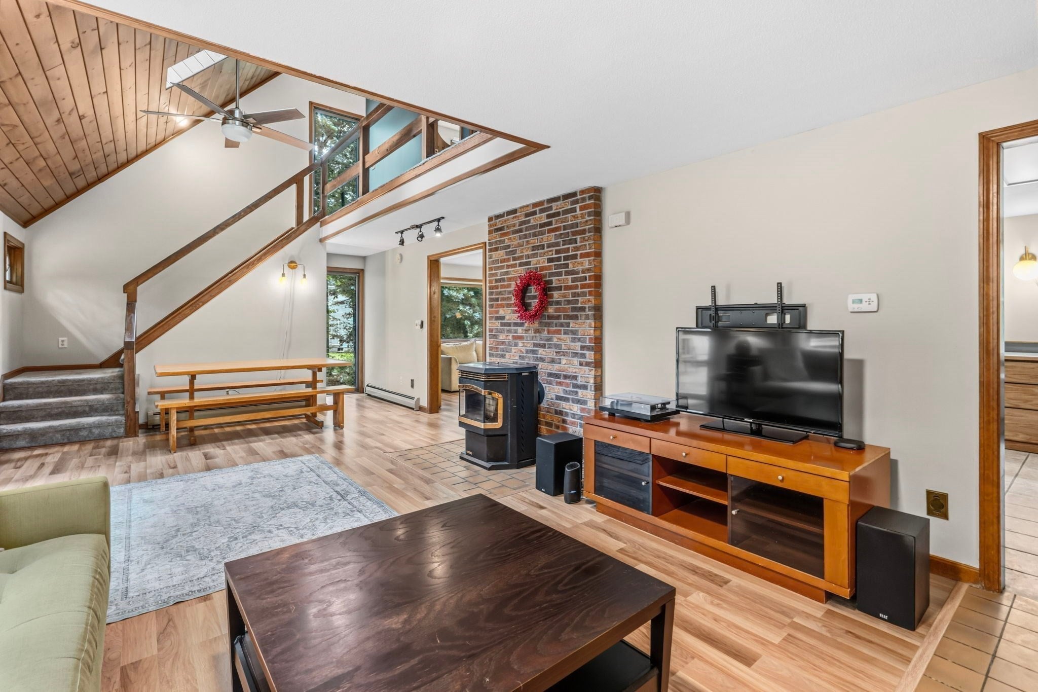 43 Coleman Rd, Southampton, MA, 43 Coleman Rd, Southampton, MA Photo #5