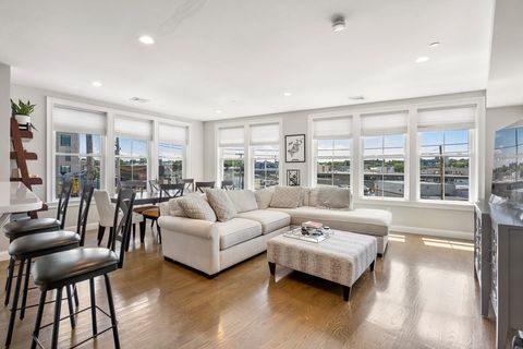 71 Willow Ct 05 Boston MA 02125