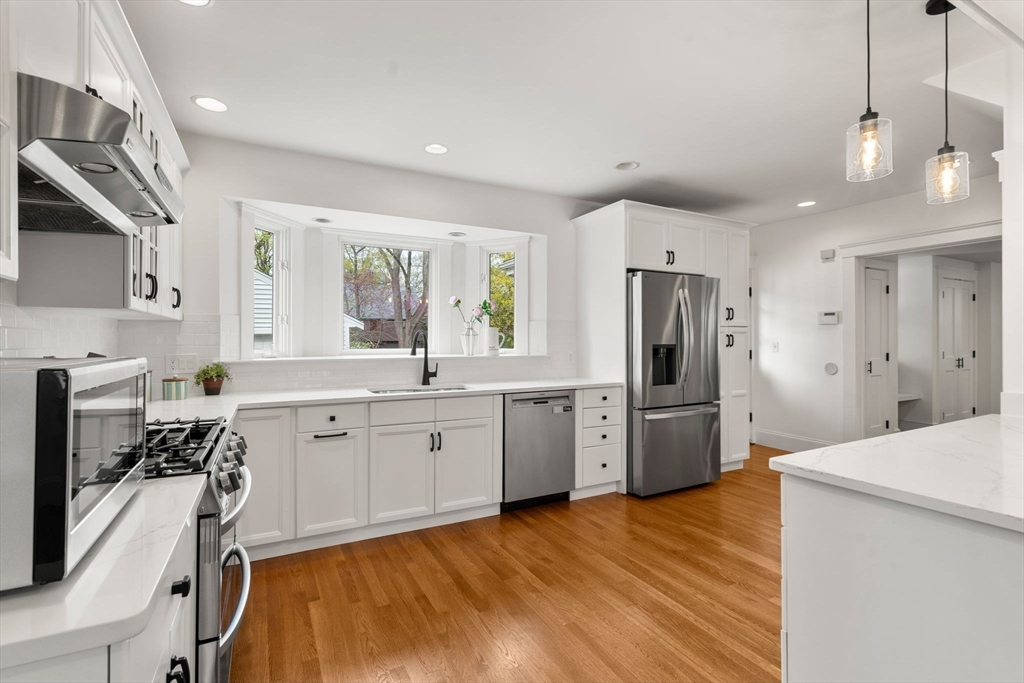 111 Elgin St