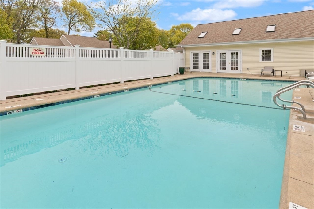 39 Brewster Rd #39, Stoughton, MA Photo #36