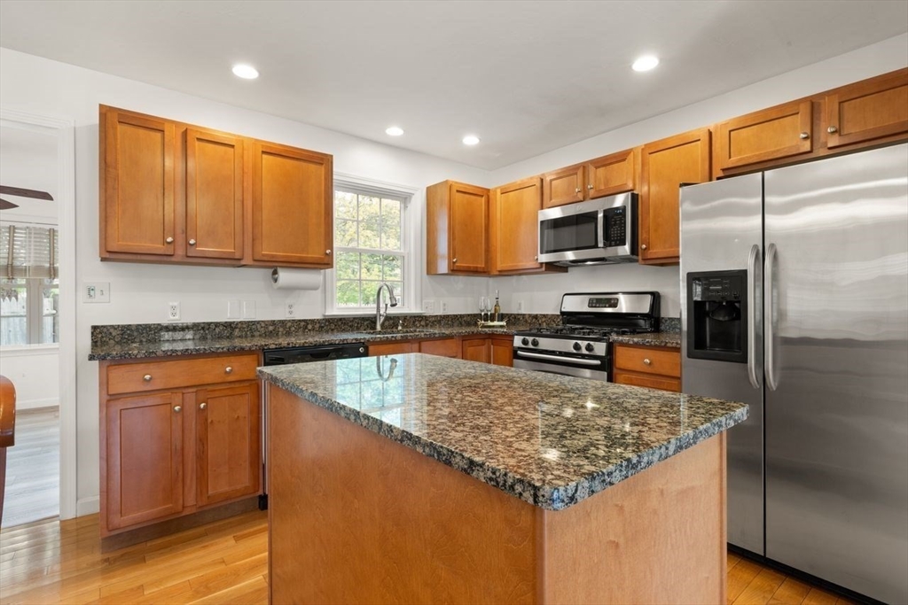 39 Brewster Rd #39, Stoughton, MA Photo #9