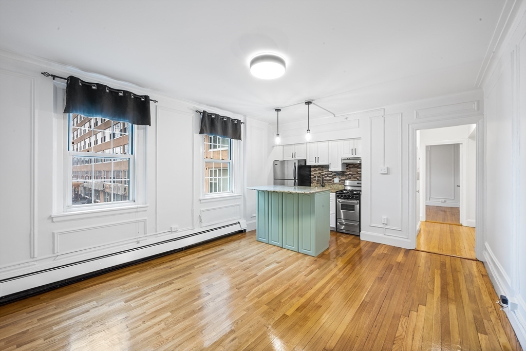 1450-1454 Beacon St 204