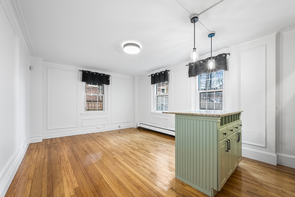 1450-1454 Beacon St 204