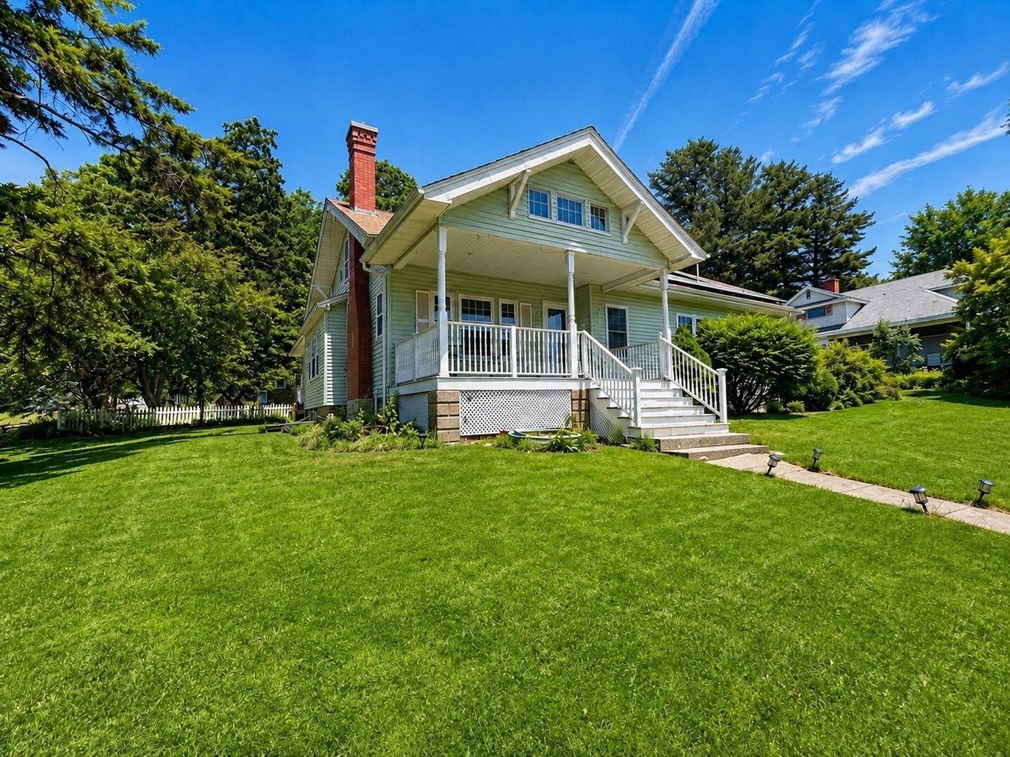 186 Prospect St, Leominster MA 01453