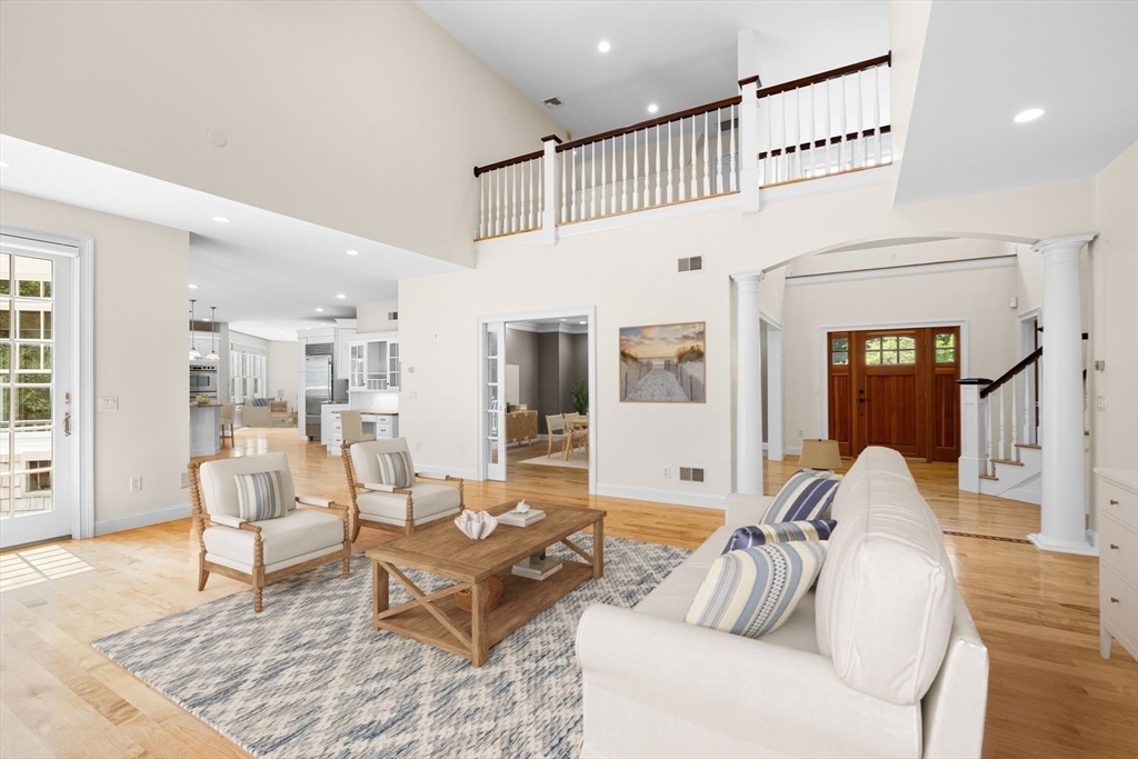 24 White Alder Way